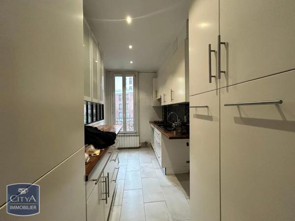 Appartement à louer 3 pièces 56.01m² Ivry-sur-Seine (94205)