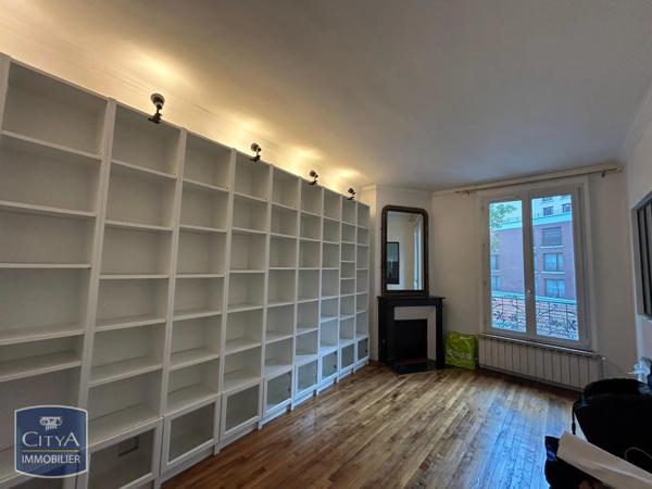 Appartement à louer 3 pièces 56.01m² Ivry-sur-Seine (94205)
