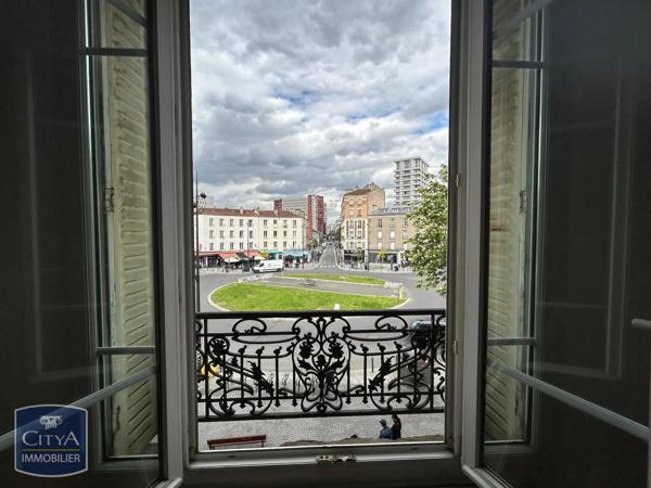 Appartement à louer 3 pièces 56.01m² Ivry-sur-Seine (94205)