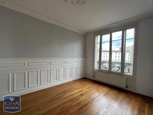 Appartement à louer 3 pièces 56.01m² Ivry-sur-Seine (94205)