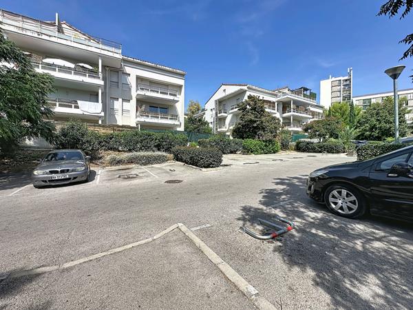 13014 Marseille Appartement Marseille 3 pièce(s) 61 m2,Terrasse, 2  place PKG, Cave