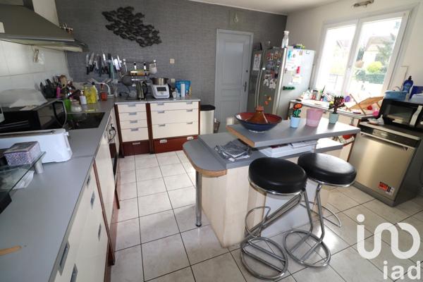 Maison à vendre 8 pièces 164 m² Vernou-la-Celle-sur-Seine