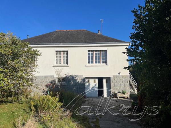 Maison de bourg Moëlan sur Mer 7 P 105 m2 -  Jardin arboré 650 m2