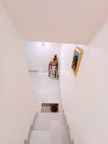 Maison 6 pièces - 180 m²