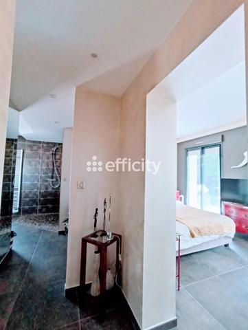 Maison 6 pièces - 180 m²