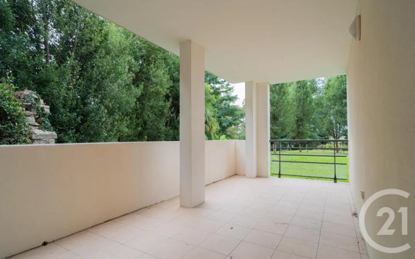 Appartement à vendre  3 pièces - 64,40 m 2   BAYONNE  - 64