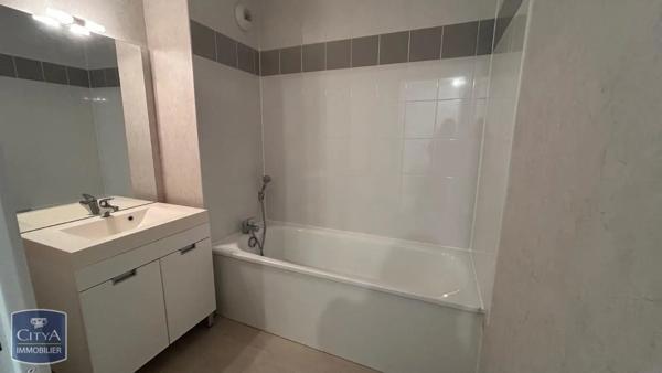 Appartement à louer 2 pièces 45.72m² Riedisheim (68400)