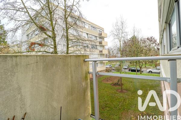 Appartement à vendre 4 pièces 68 m² Saint-Leu-la-Forêt
