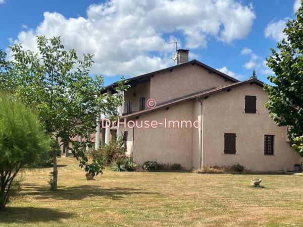 Maison à vendre 5 pièces de 221 m²