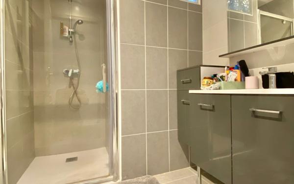 Maison à vendre    7 pièces • 180 m2 Bouillargues