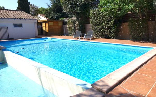 Maison à vendre    7 pièces • 180 m2 Bouillargues