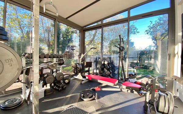 Maison à vendre    7 pièces • 180 m2 Bouillargues