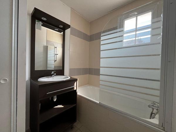 T4 Meuble d environ 50 m2 ? Residence de la Cabre d Or ? Cabries