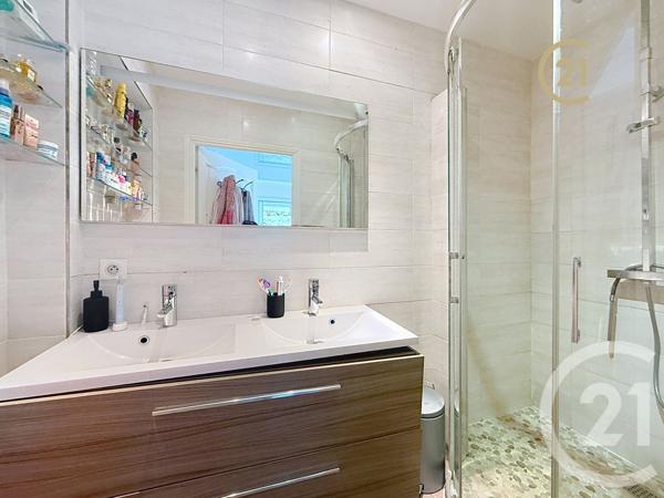 Maison à vendre  4 pièces - 125,58 m2 ANTIBES - 06