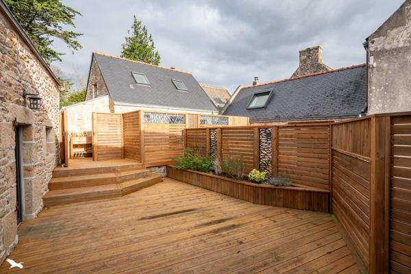 Maison à vendre |  Plouhinec |  4 pièces | 245 m²