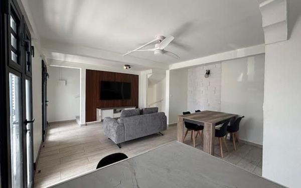 Appartement à louer    3 pièces •  Le Moule