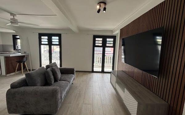 Appartement à louer    3 pièces •  Le Moule