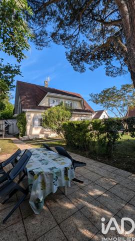 Maison à vendre 7 pièces 133 m² Lons