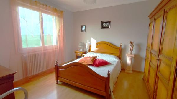 Belle maison de 120 m²- 4 pièces- LUCON