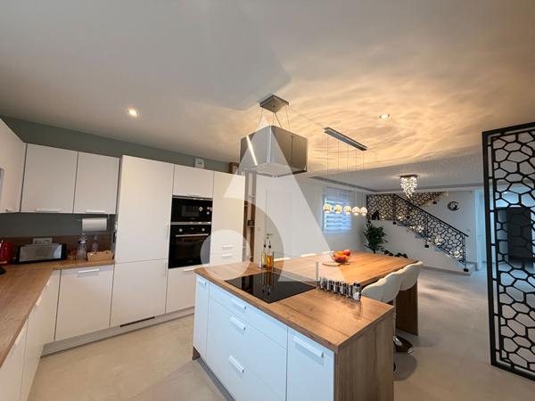 Maison 5 pièces 149 m2