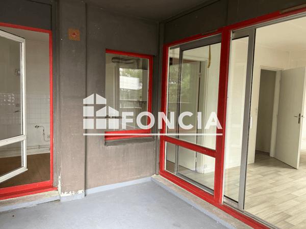 Location Appartement 3 pièces 70.5 m² - 8 RUE JEAN ROSTAND Tarbes 65000
