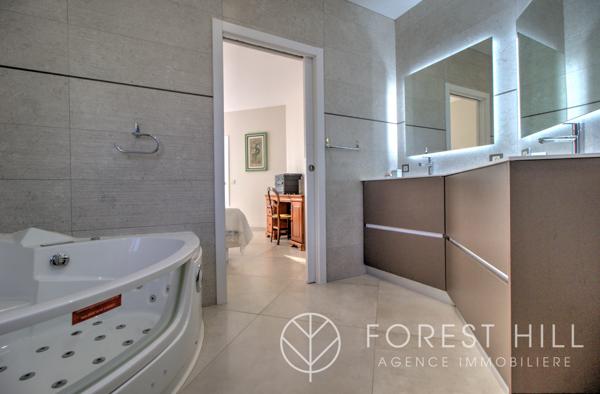 Céret (66400) Maison d’exception 4 faces plain-pied proche centre-ville