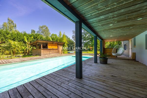 A vendre - Latresne - Maison - Piscine - garage - grand terrain