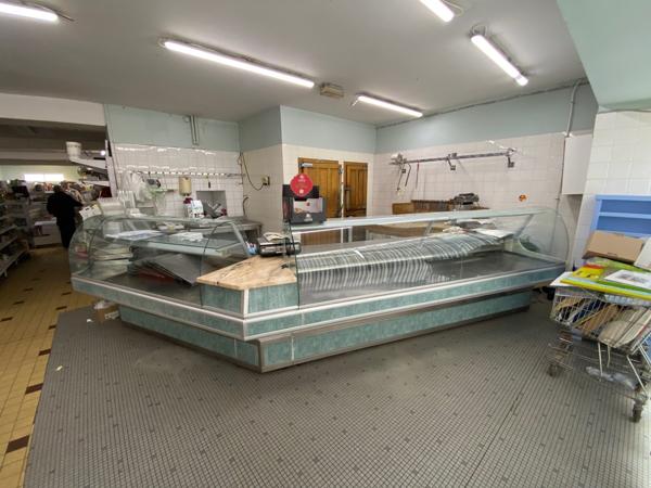 Immeuble mixte Murs commerciaux