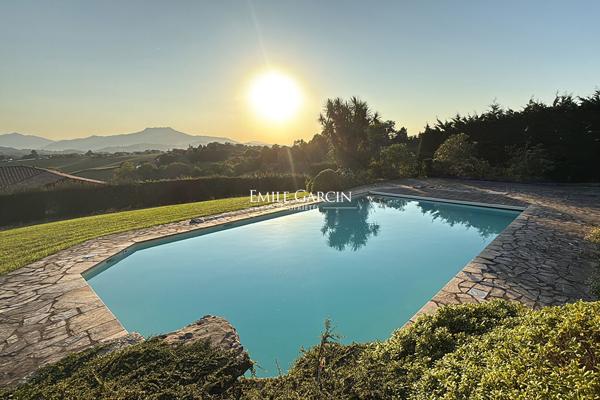 A vendre - Maison - Souraïde - avec piscine et vues montagnes