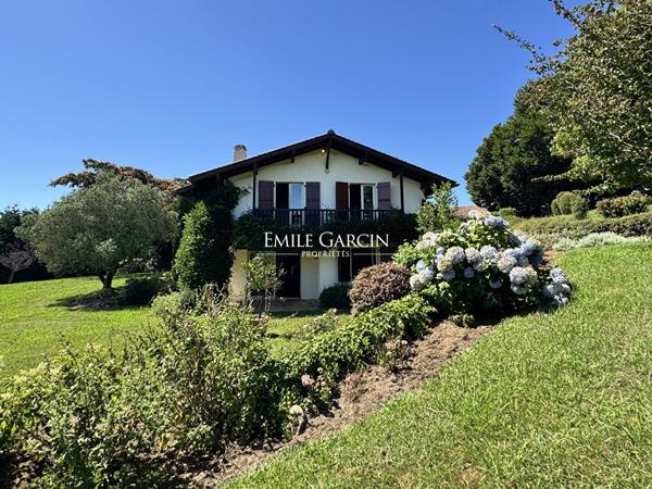 A vendre - Maison - Souraïde - avec piscine et vues montagnes