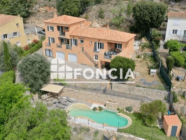 À vendre Maison 6 pièces 224 m² - La Bouilladisse 13720