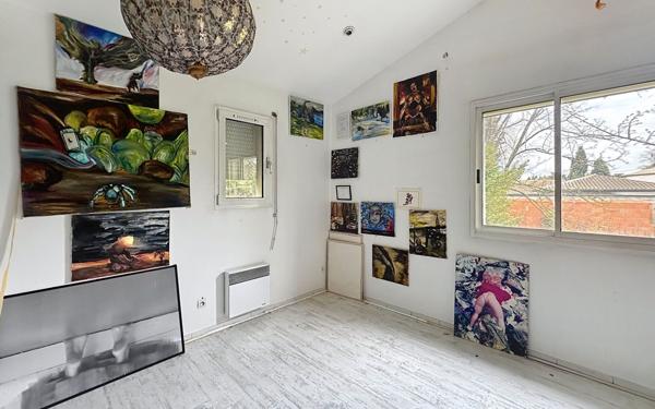 Maison à vendre    6 pièces • 225 m2 Montfavet - Avignon