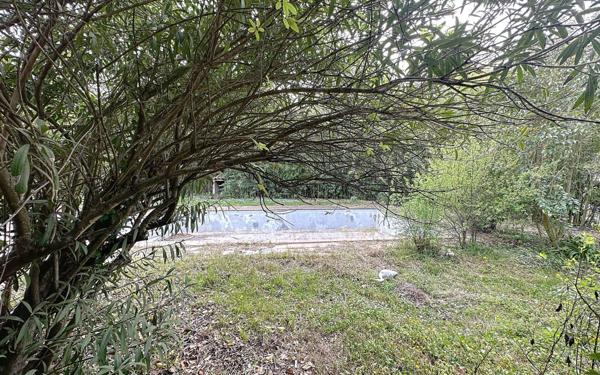 Maison à vendre    6 pièces • 225 m2 Montfavet - Avignon