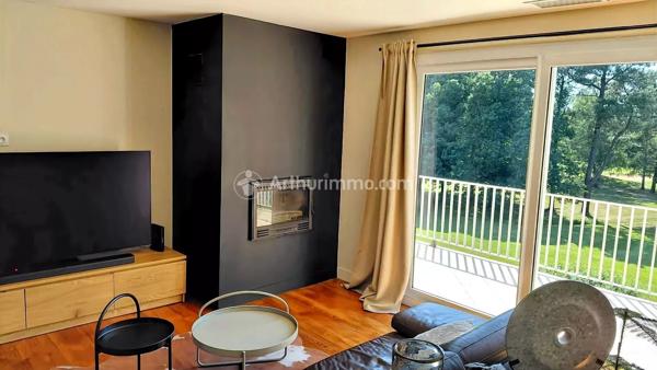 Vente                                                      Propriété
                        
                     7 pièces                      187 m2                     à Mazamet