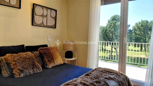 Vente                                                      Propriété
                        
                     7 pièces                      187 m2                     à Mazamet