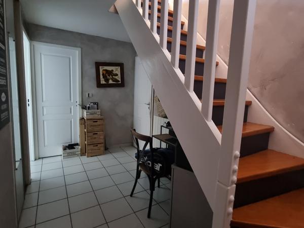 Maison
                                                                                                                                                                                                                                                                                                                        5 pièce(s)                                                                                                                                                                                                          3 chambre(s)                                                                                                                                                                                                          92.83  m²