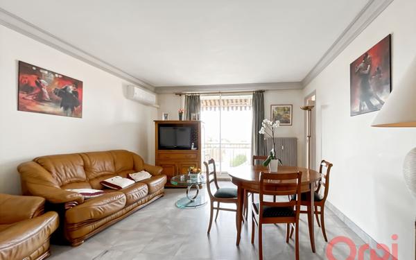 Appartement à vendre    3 pièces • 71,24 m2 Lyon 3