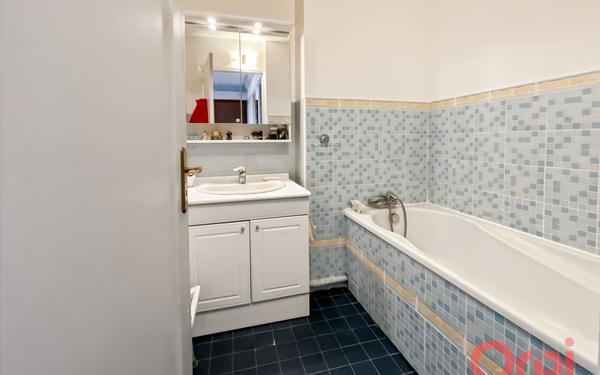 Appartement à vendre    3 pièces • 71,24 m2 Lyon 3