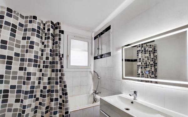 Appartement à vendre    4 pièces • 77,39 m2 Manosque