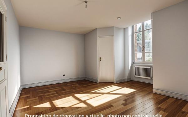 Immeuble à vendre    4 pièces •  Saint-Symphorien-de-Marmagne