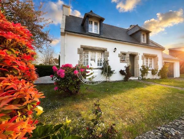 LE BONO, exclusivité MOCQUARD immobilier, agréable maison d’environ 110 m² . LE BONO, exclusivité MOCQUARD im