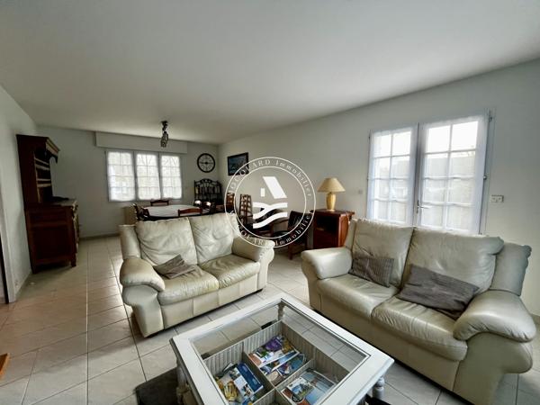 LE BONO, exclusivité MOCQUARD immobilier, agréable maison d’environ 110 m² . LE BONO, exclusivité MOCQUARD im
