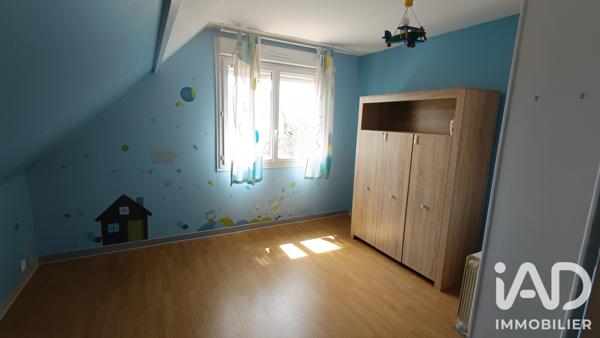 Maison à vendre 5 pièces 118 m² Sablé-sur-Sarthe