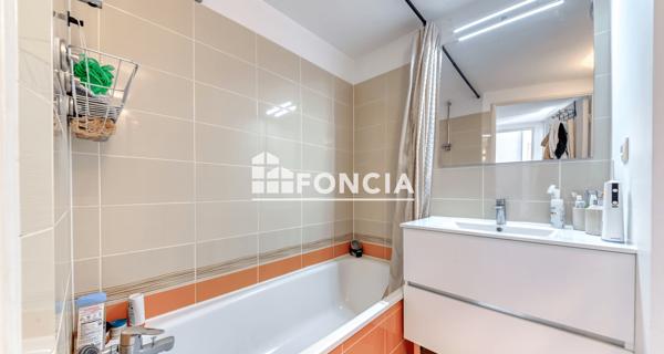 À vendre Appartement 3 pièces 62.41 m² - Lyon 69007