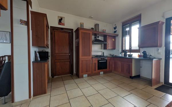 Maison à vendre    4 pièces •  Beautor