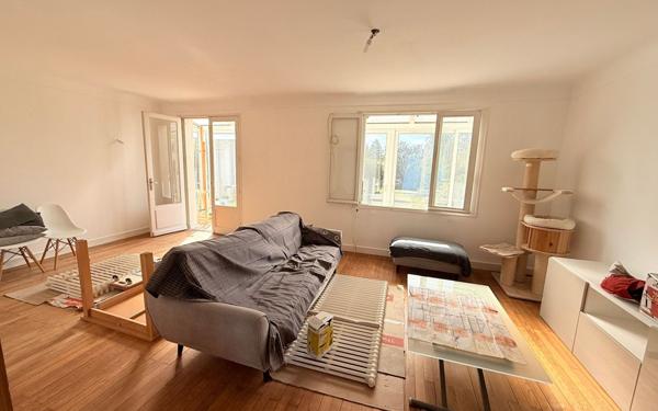 Maison à vendre    5 pièces •  Surgères