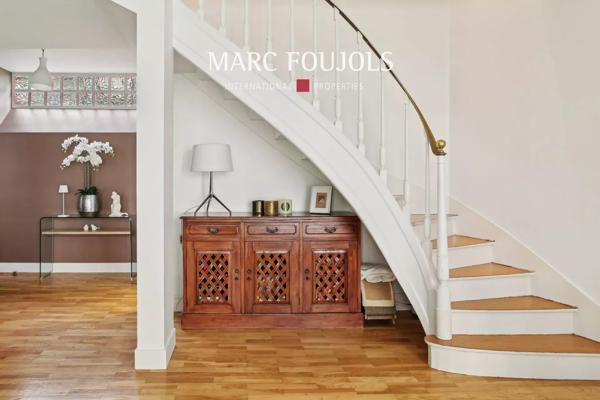 Paris XVI Flandrin – Henri Martin duplex avec balcon.
