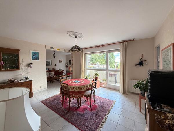 Appartement 5 pièces – 99 m² environ à Saint-Malo (ref : 41406)