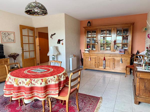 Appartement 5 pièces – 99 m² environ à Saint-Malo (ref : 41406)