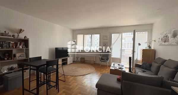 Location Appartement 3 pièces 83.91 m² - Villeurbanne 69100